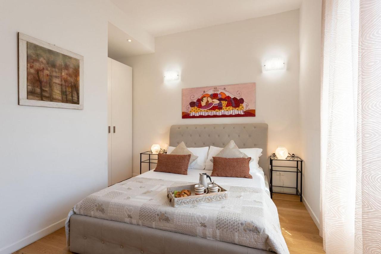 Santa Maria Novella - Flo Apartments Florencja Zewnętrze zdjęcie